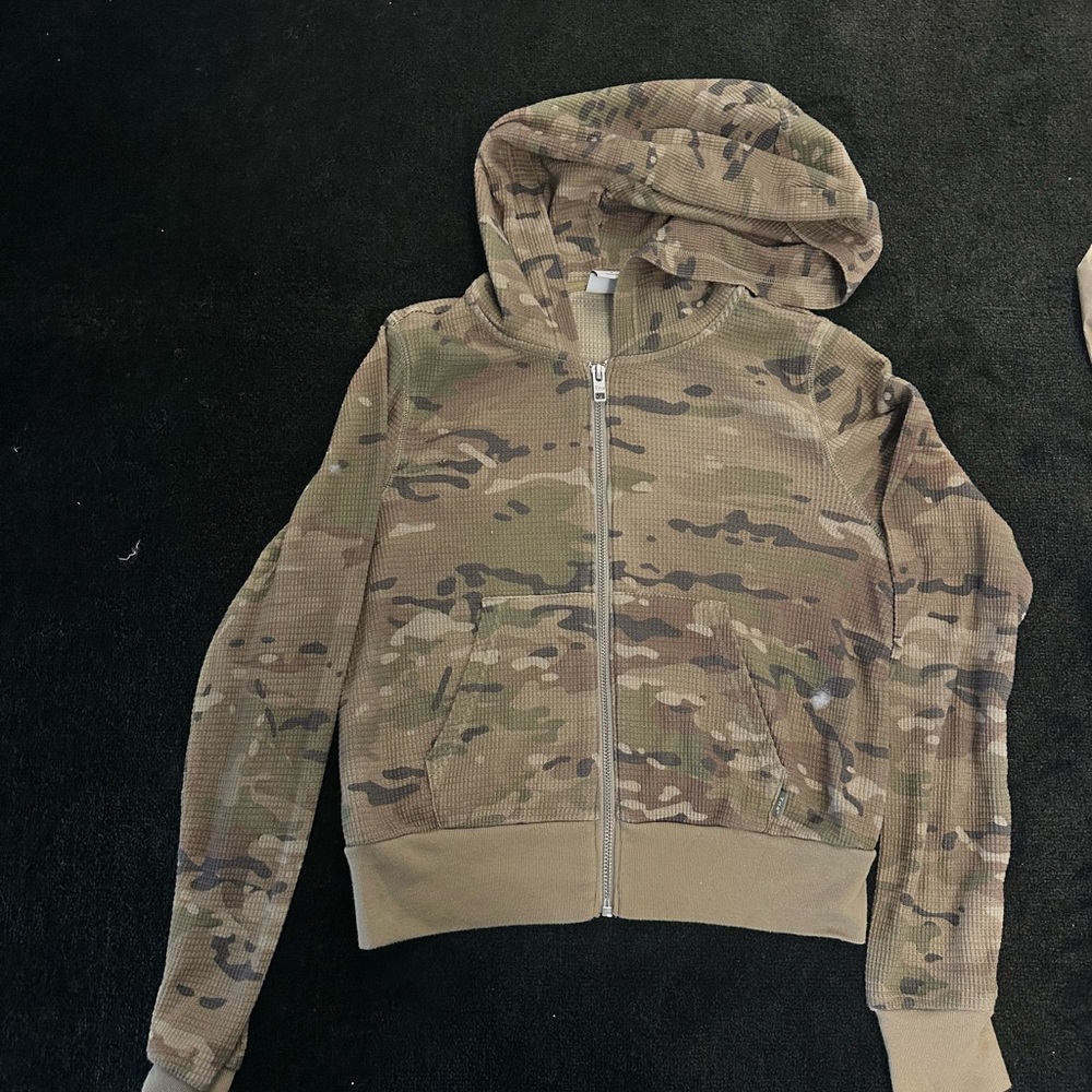 Aritzia brown/greens camo waffle knit Zip-Up